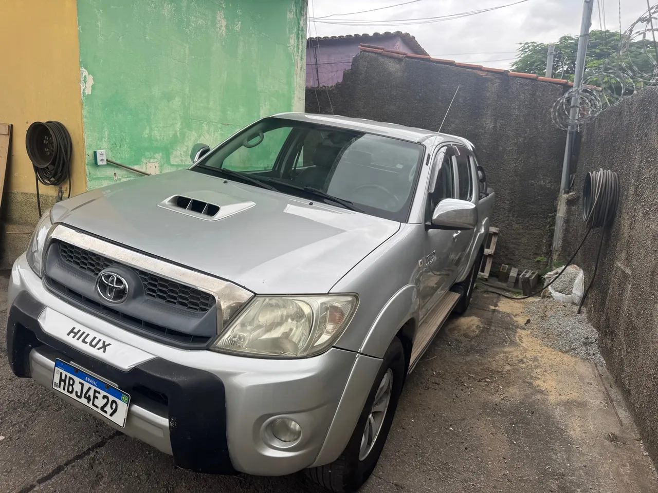 Hilux cd srv 3.0 aut 4x4 2010/2010
