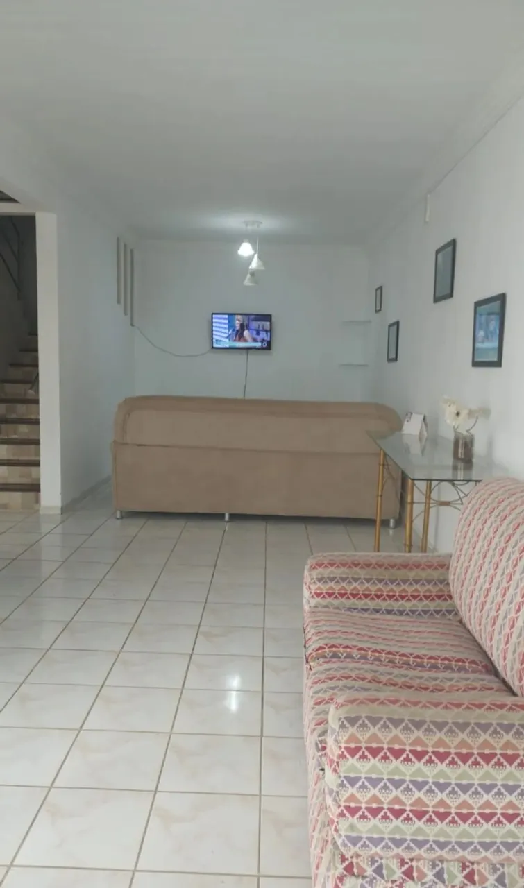 Sobrado para aluguel com 186 metros quadrados com 6 quartos em Recanto dos Vinhais - São L