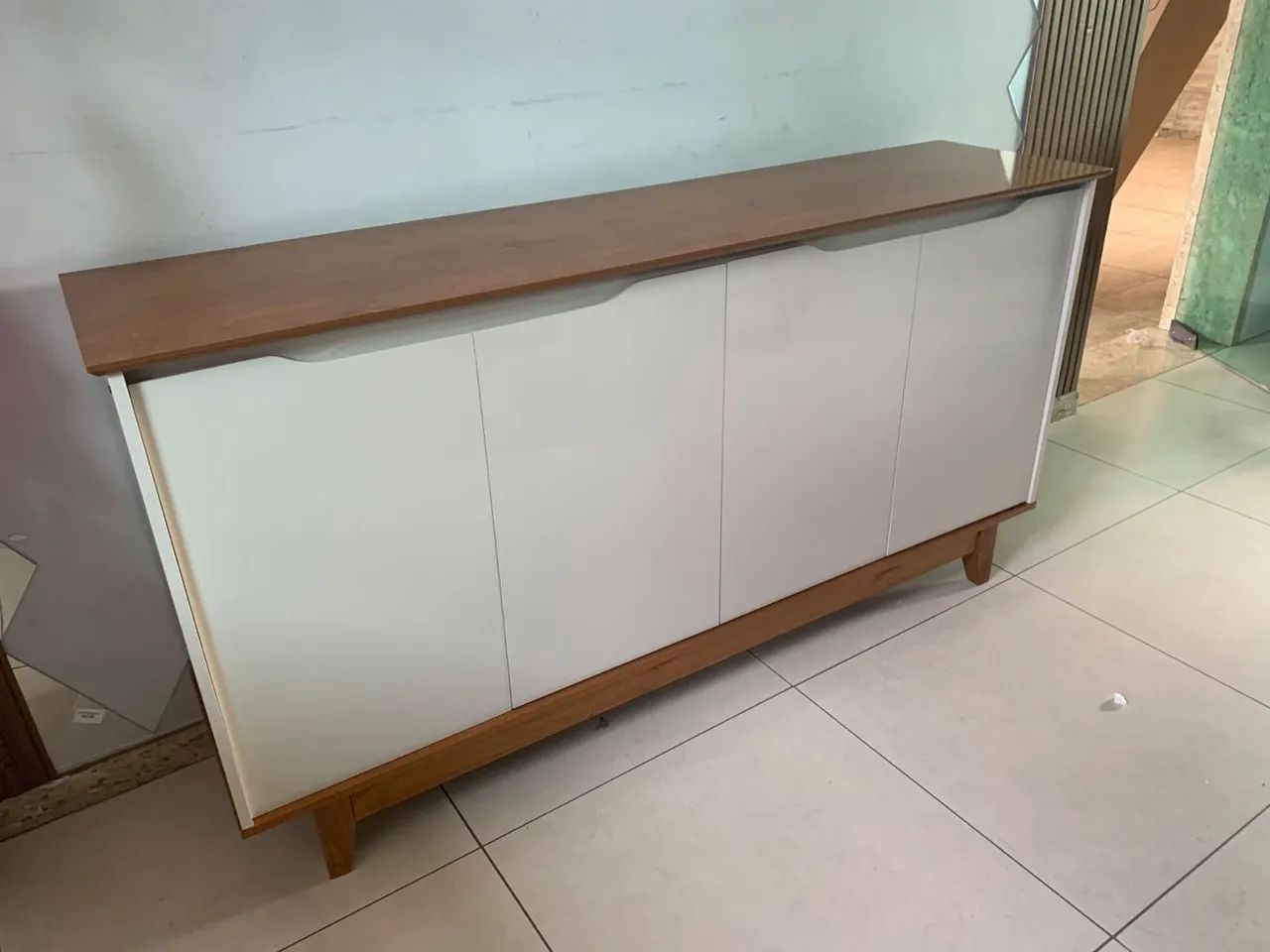 Buffet flow 4 portas 