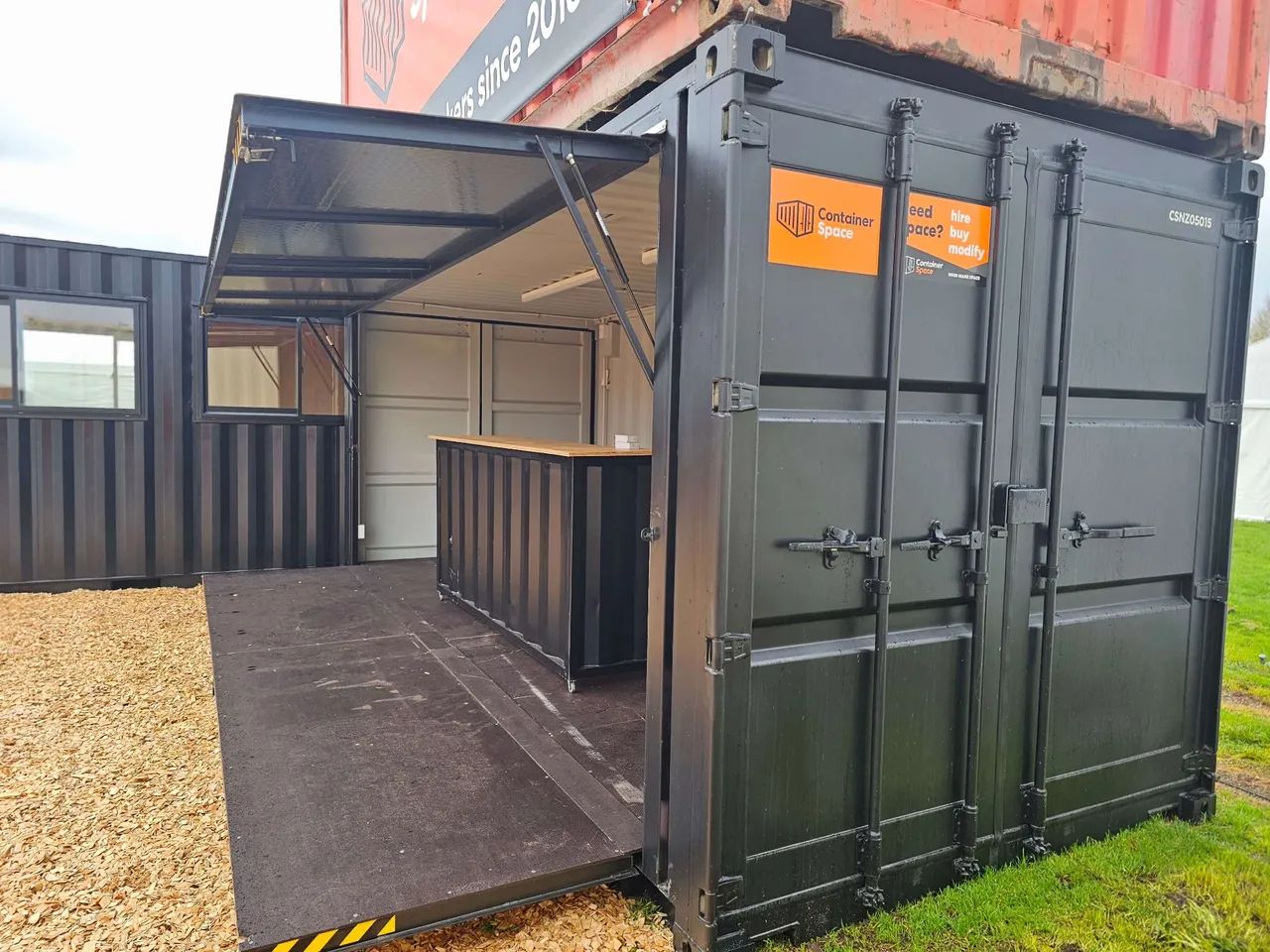 CONTAINER MODIFICADO PARA BAR, LANCHONETE OU FOOD TRUCK