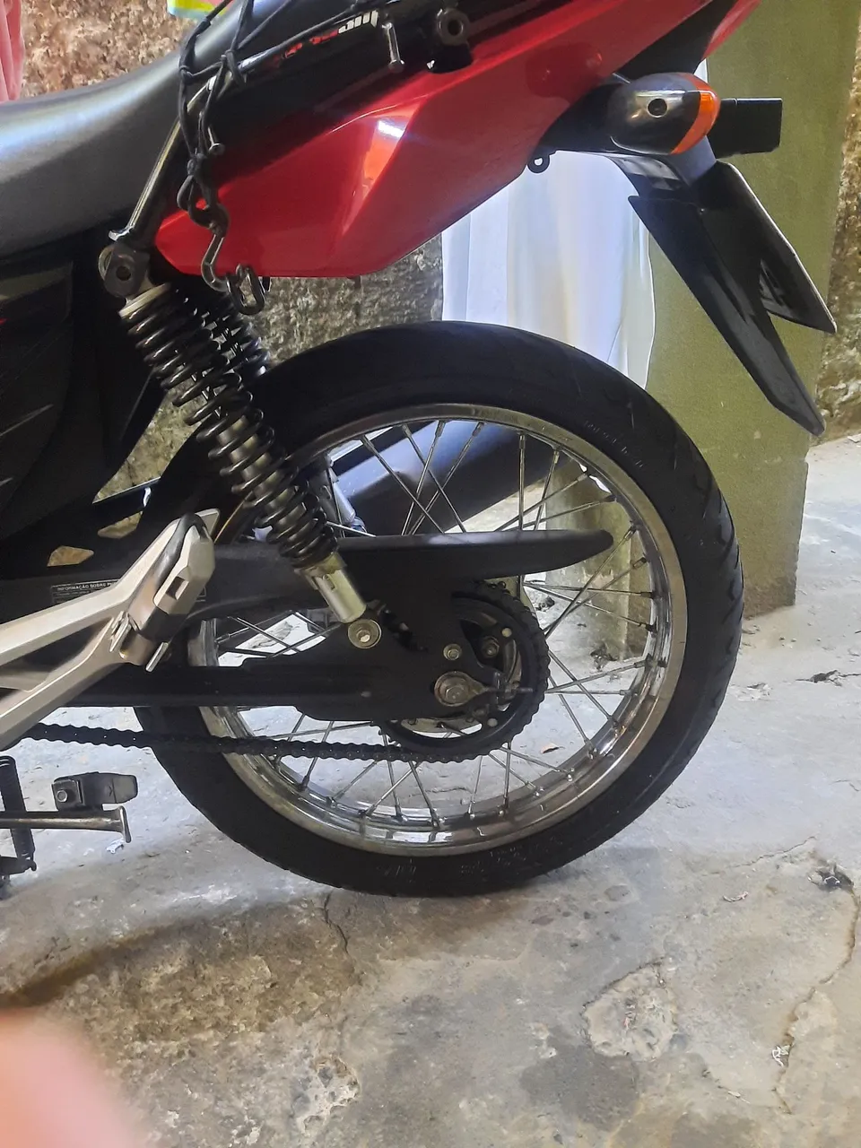 Troco par de roda raiada DDL pneus zerado