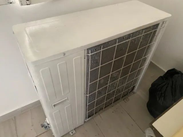 2 evaporadoras 30 mil btus  uma condensadora de 35 - Foto 3