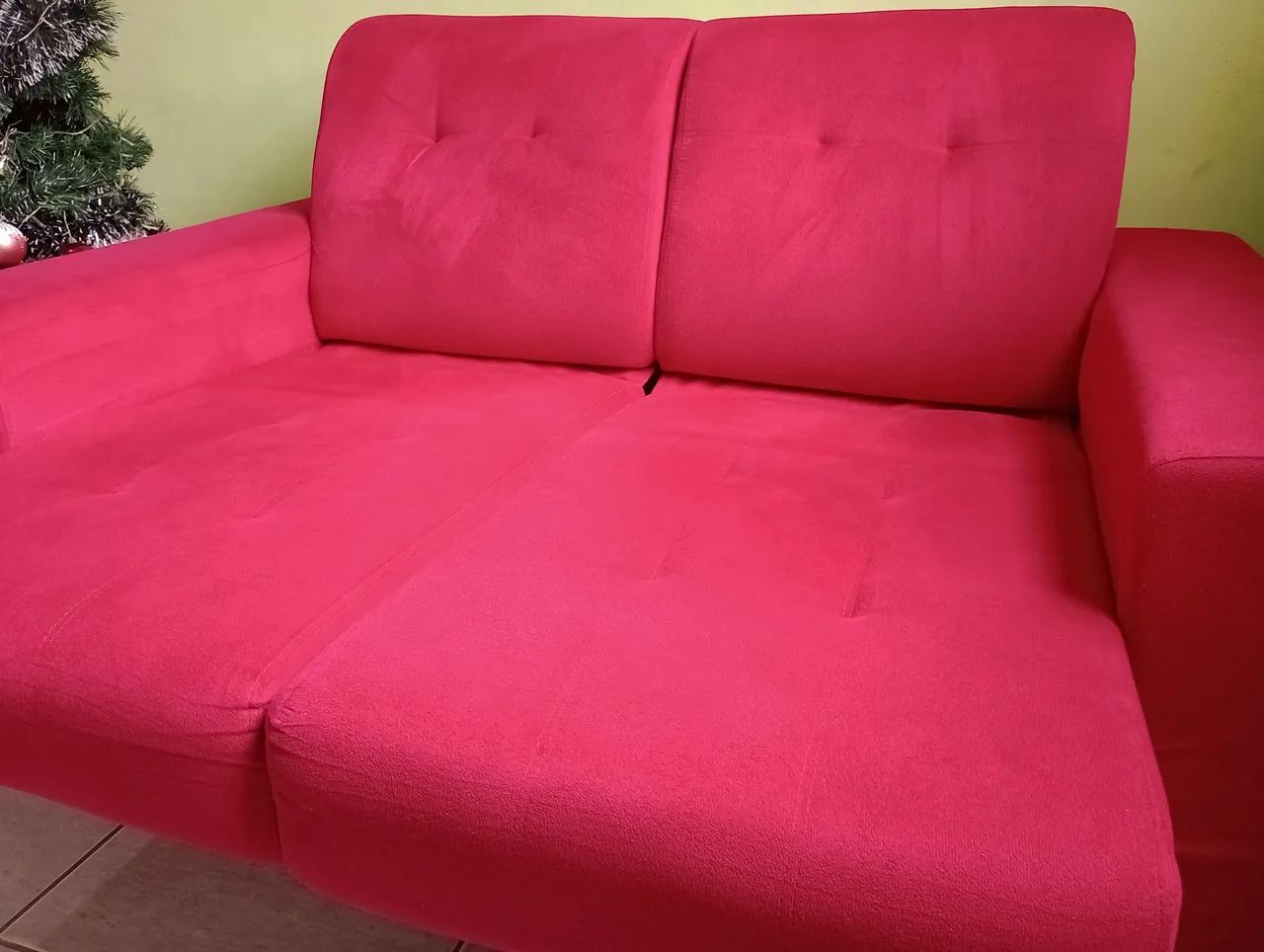 Sofá retrátil super confortável64861354899969125