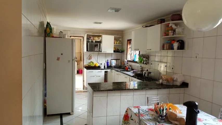 Vendo casa ampla com 4 suítes no Recanto dos Vinhais 
