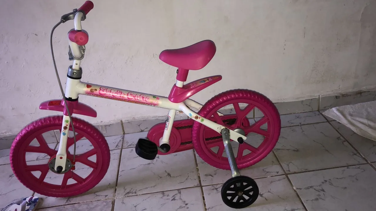 Bicicleta Infantil Rosa com Rodinhas