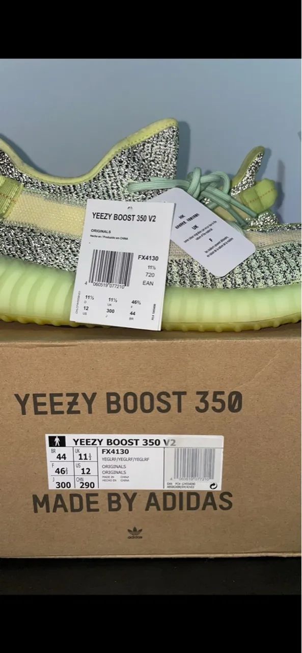 Tênis Adidas Yeezy Boost 350 V2 - Foto 2