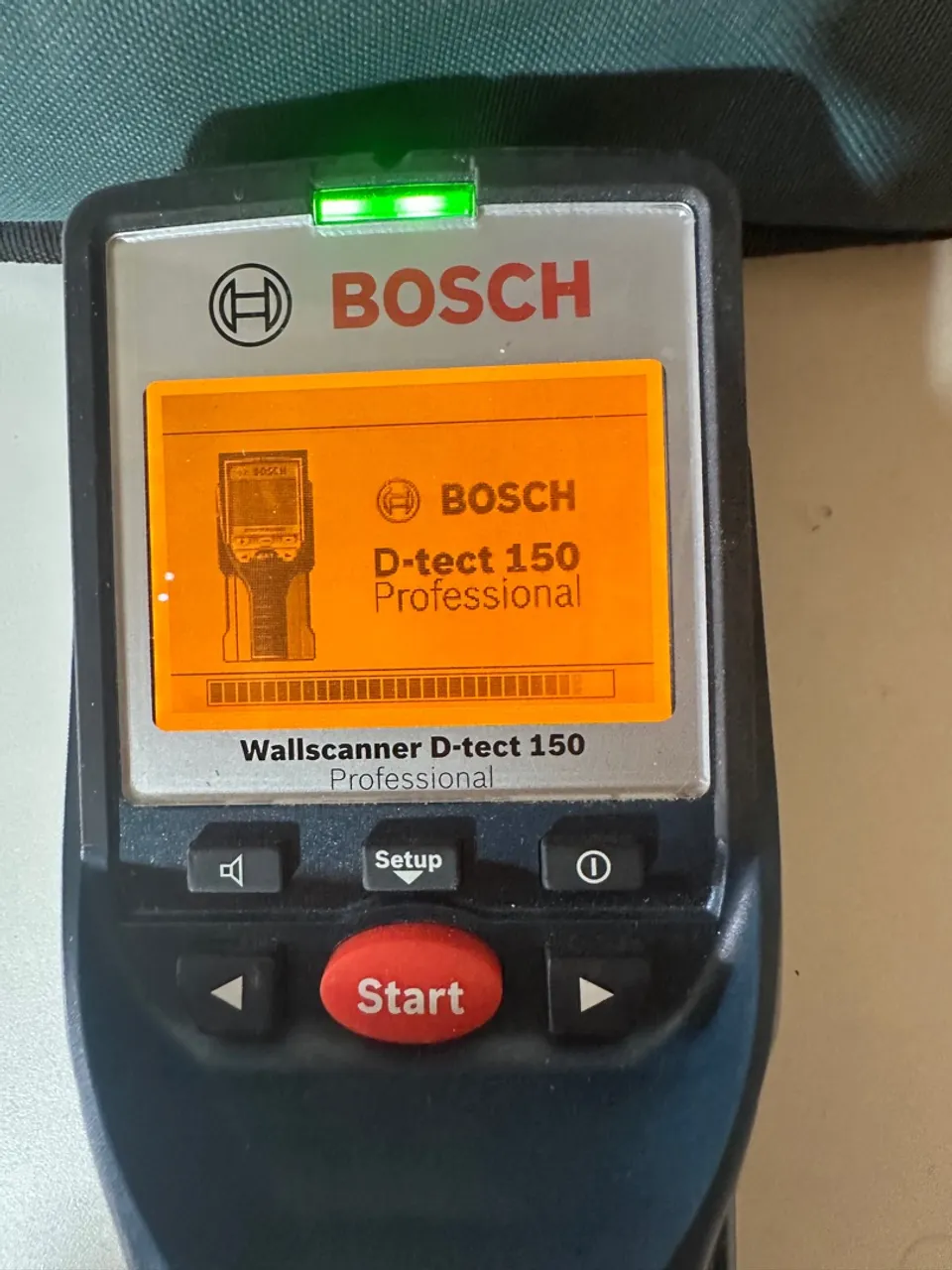 Detector de Metais Bosch D-tect 150 Professional