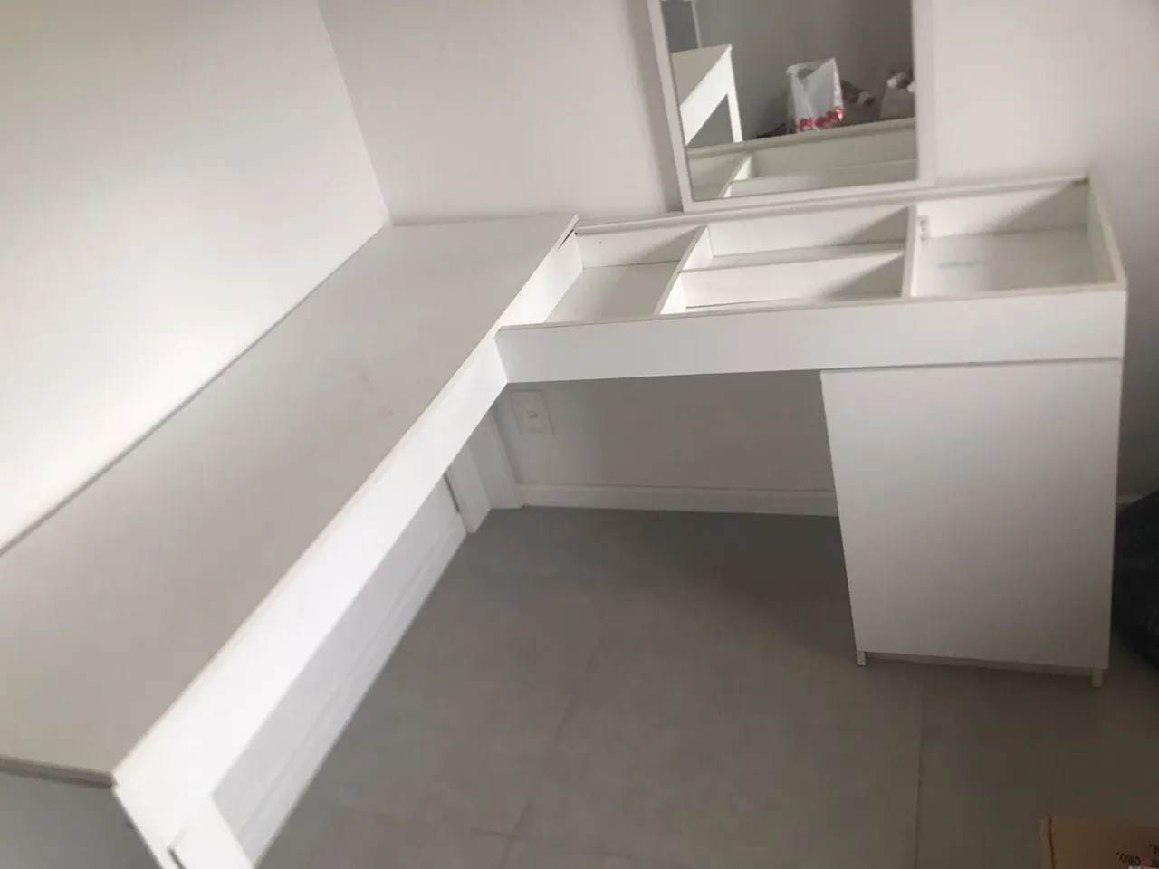 Escrivaninha penteadeira