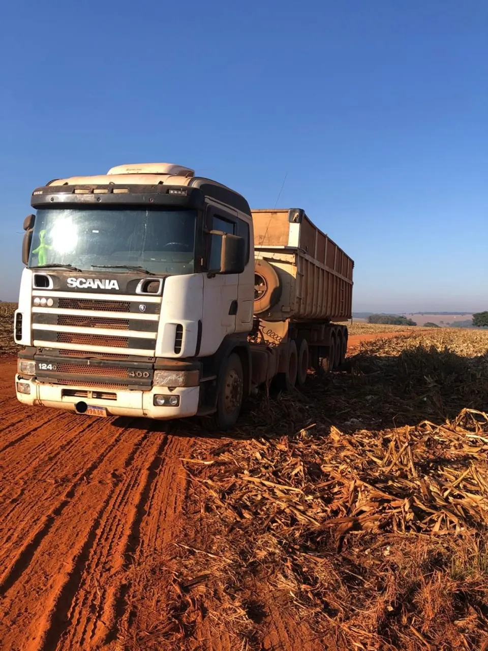 SCANIA 2003 | 124/400