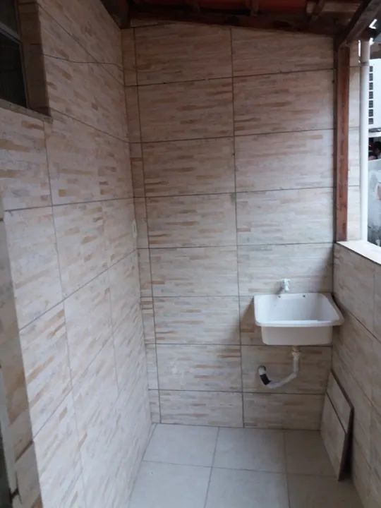 Vendo Casa de Vila na Rua Budapeste (Não é comunidade!) - Foto 2