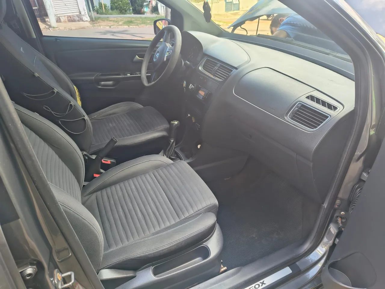Volkswagen Crossfox 1.6 MI Total Flex 8V 5P 2012 - Foto 4