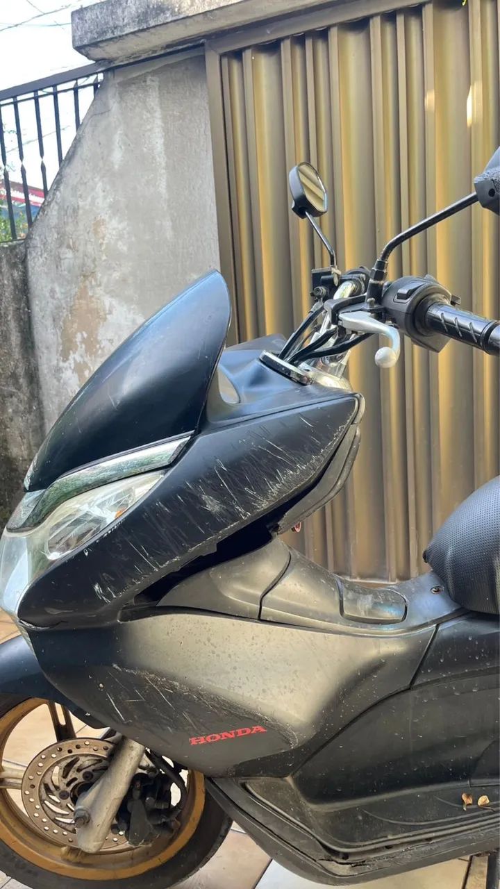 PCX 2015/ apenas com cambagem arranhada  - Foto 4
