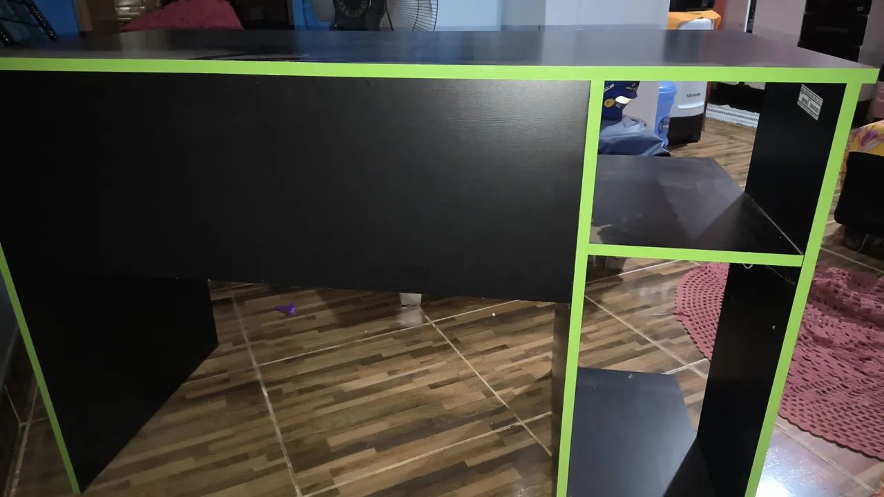 Mesa de escritório para pc