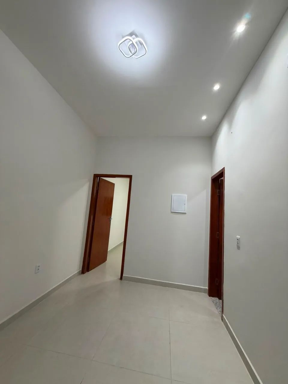 ALUGA-SE sala comercial bairro da paz - Foto 4