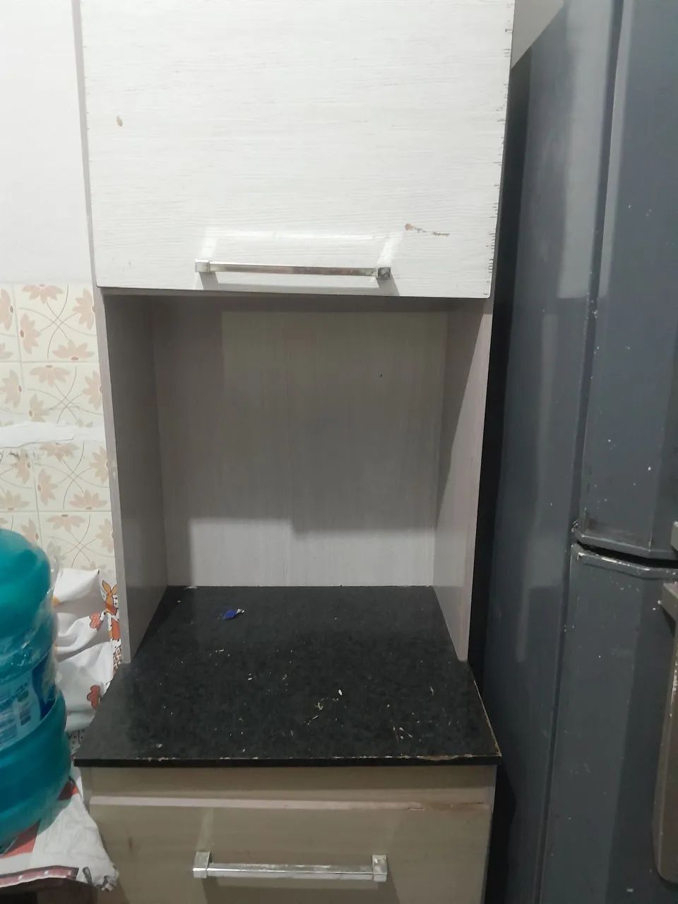 bom armário de cozinha
