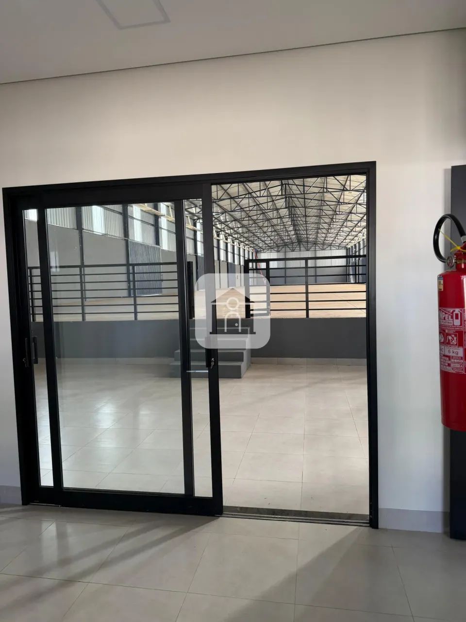 Galpão para locação no bairro Loteamento Centro Empresarial Leste III - Foto 4