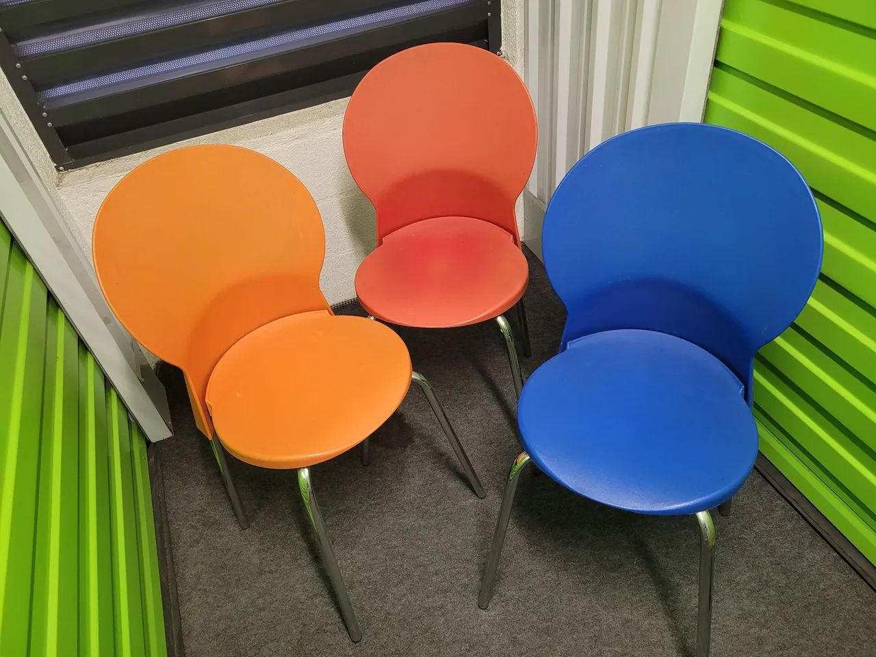 Vendo cadeiras modelo Luna da Tabano