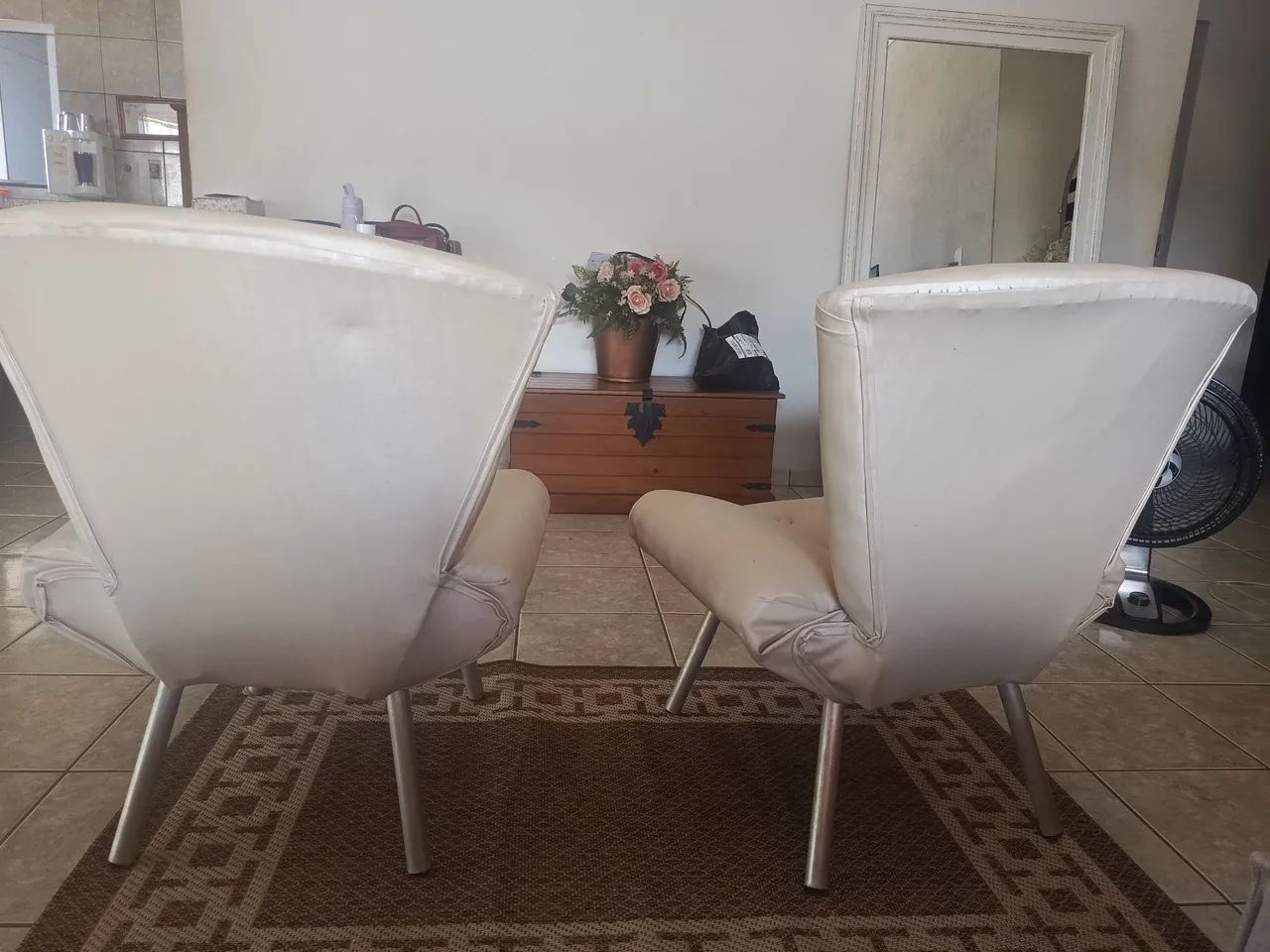 Poltrona para sala de estar ou escritório - Foto 2