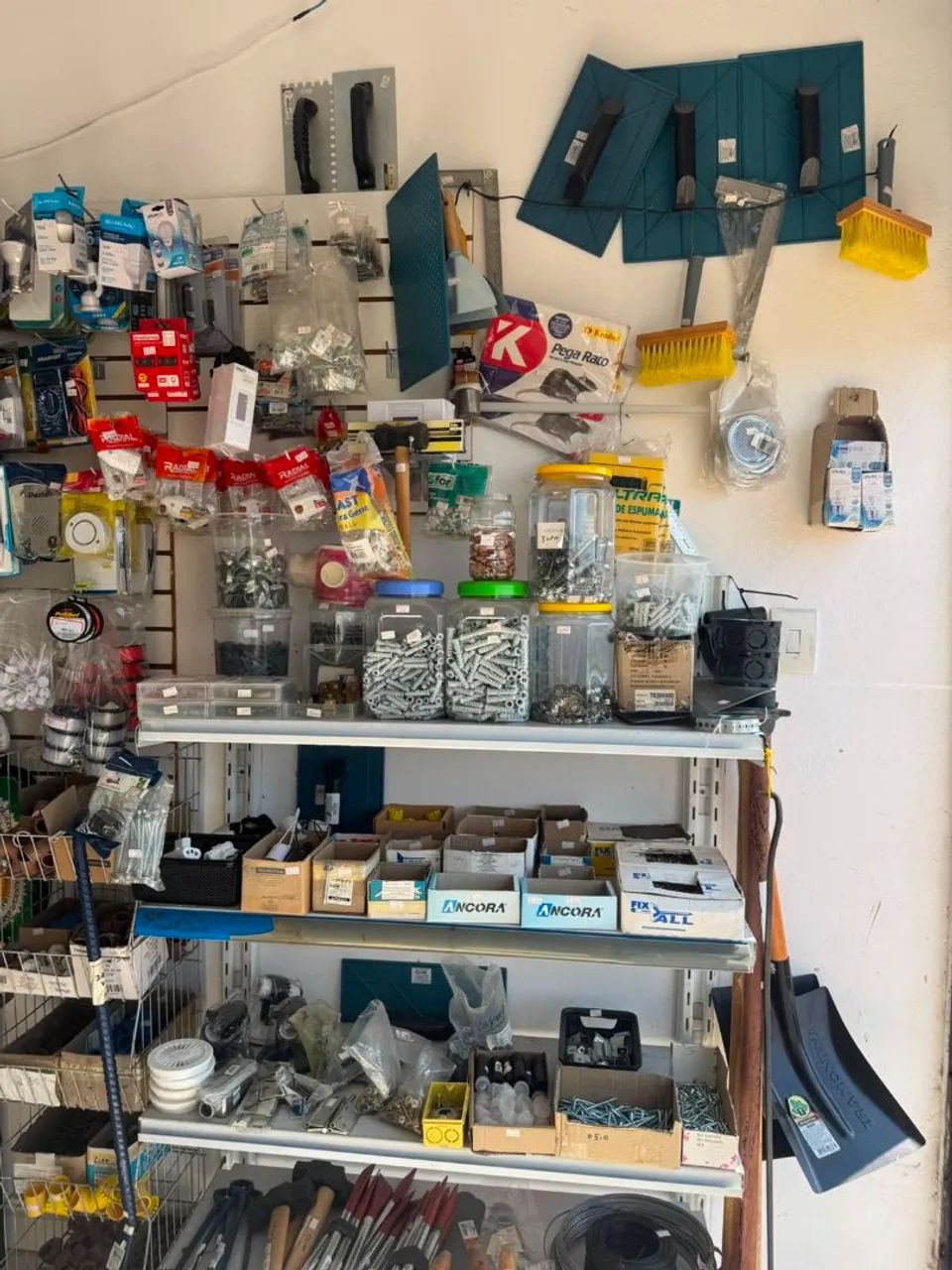 Vendo Passo Ponto - Loja de Materiais Elétricos e Hidráulicos - Foto 3