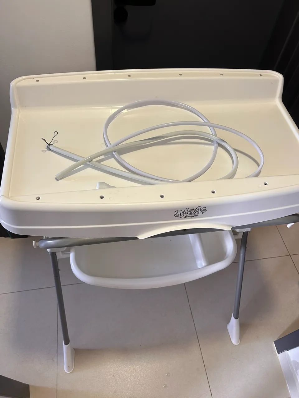 Vendo banheira com trocador  - Foto 5