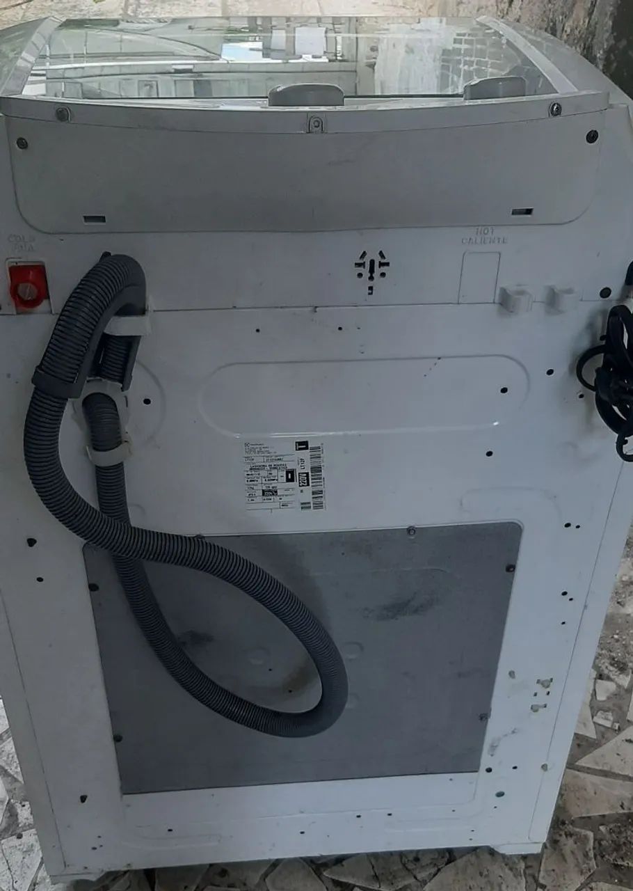 Máquina de Lavar Electrolux 12 kilos na voltagem 220 - Foto 4