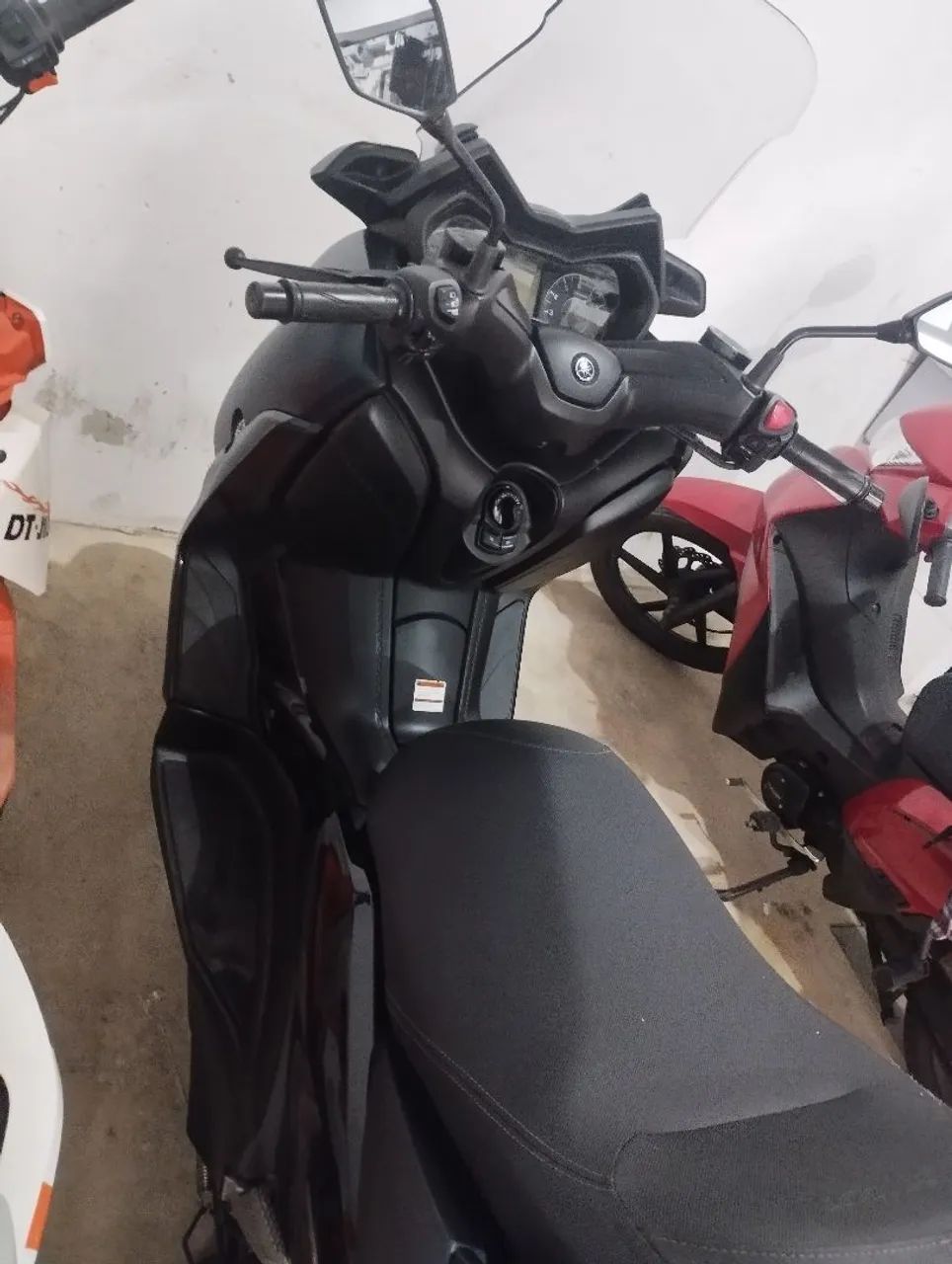 Yamaha xmax 2024 - Foto 2