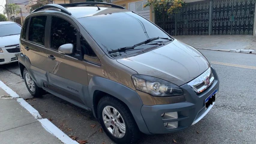 Fiat Idea Adv./ Adv.lock.dualogic 1.8 Flex 5P 2014 - Foto 2