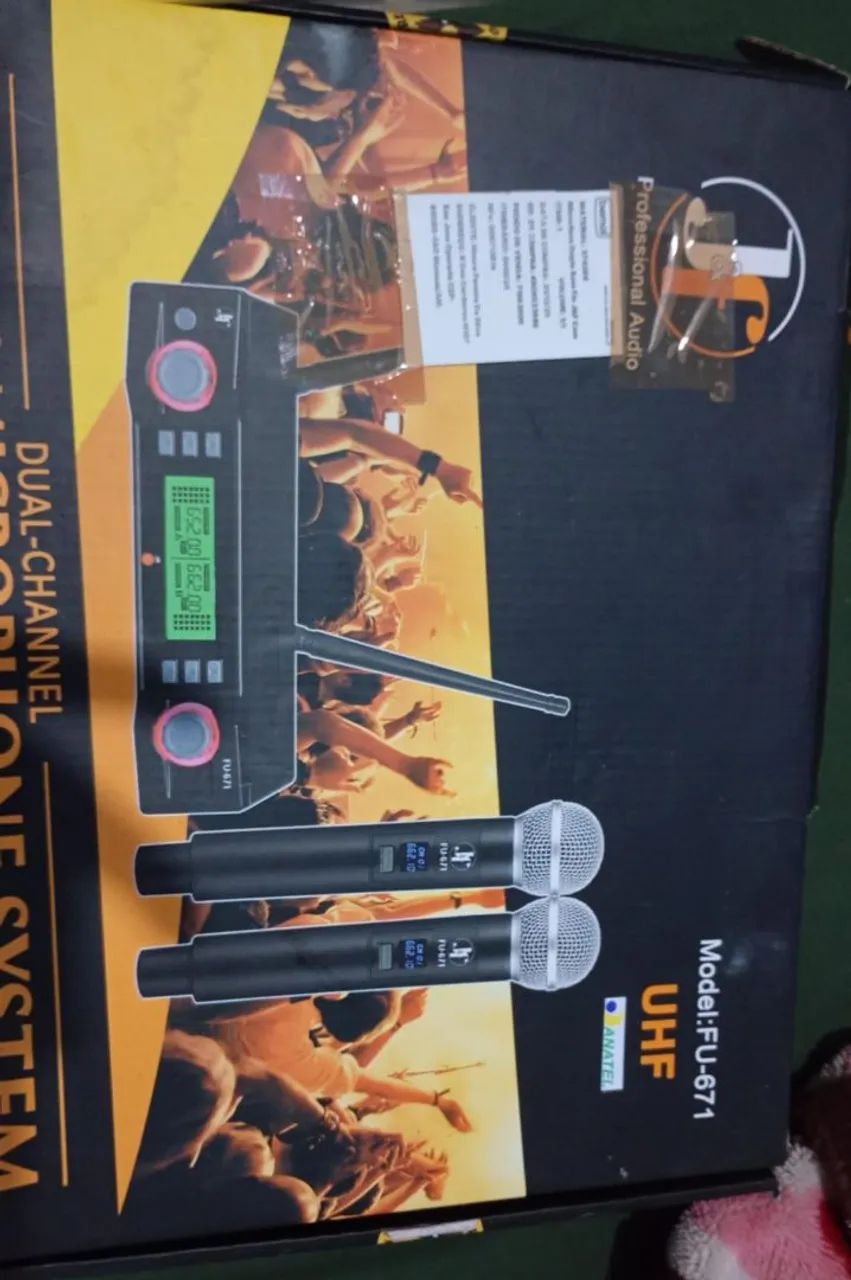 Vendo esse microfone sem fio 