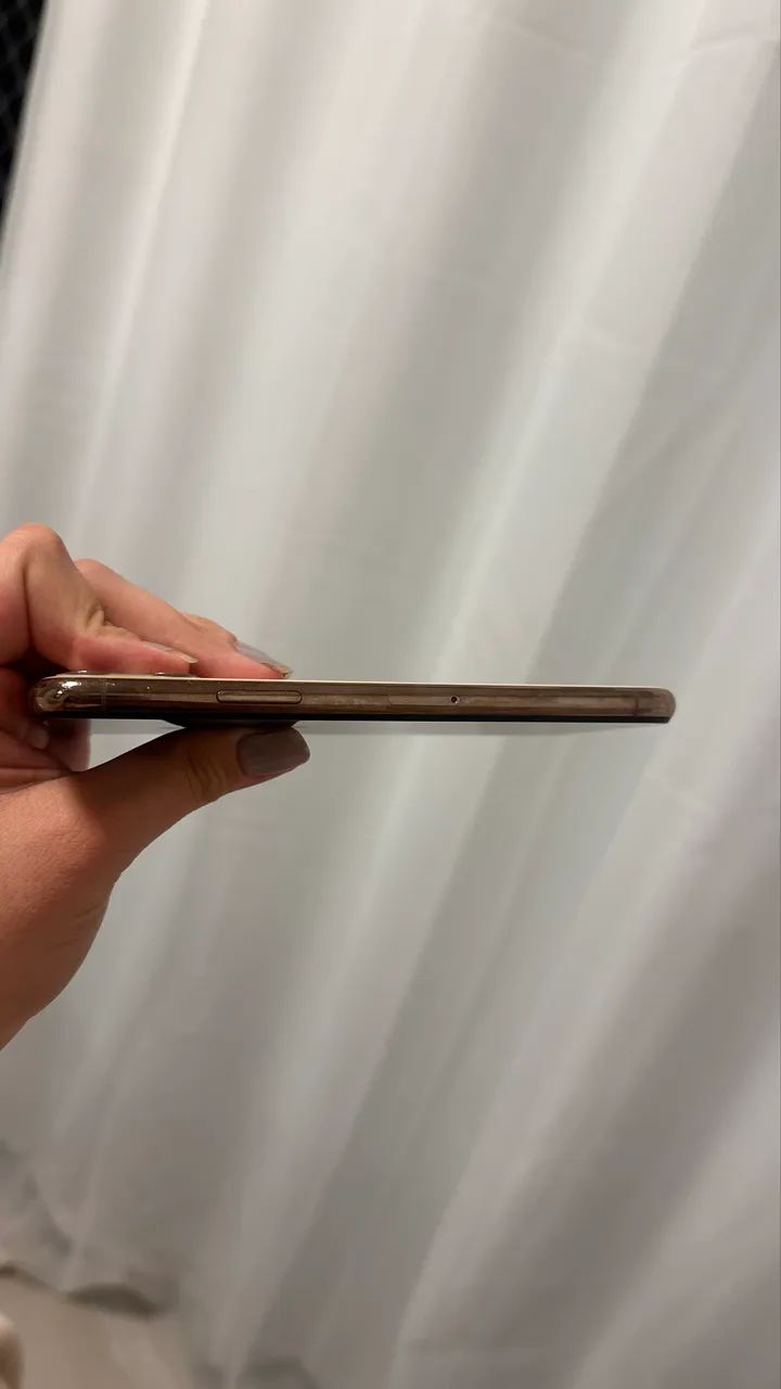 iPhone 11 Pro Max Gold  - Foto 4