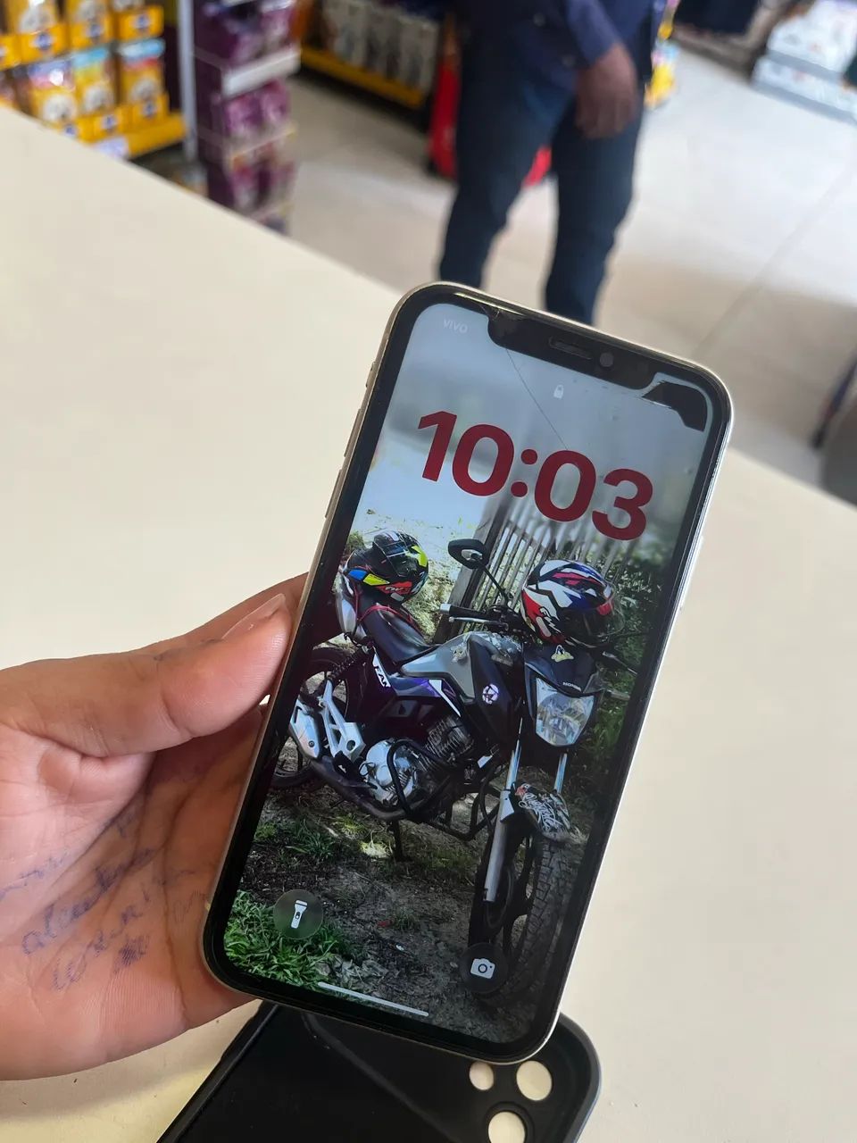 iPhone 11