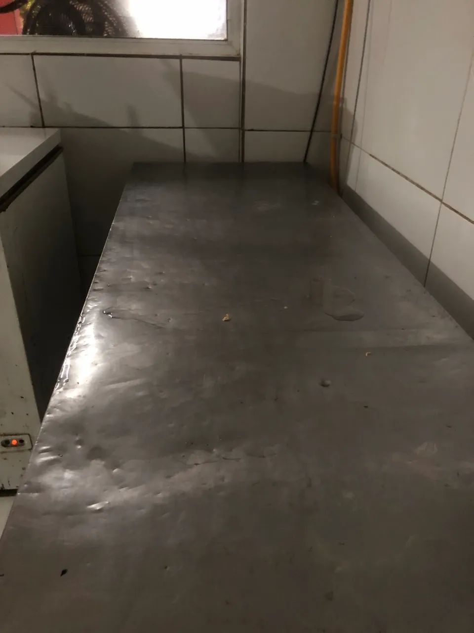 Mesa de alumínio ideal para cosinha - Foto 2