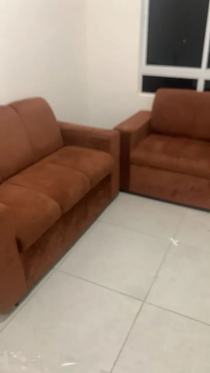 Vendo sofá dois e três lugares aceito oferta  - Foto 3
