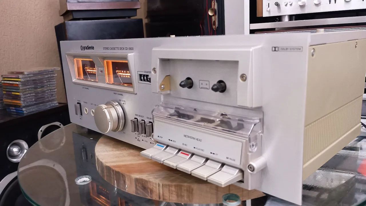 Tapedeck gradiente CD 2800 impecável  - Foto 4