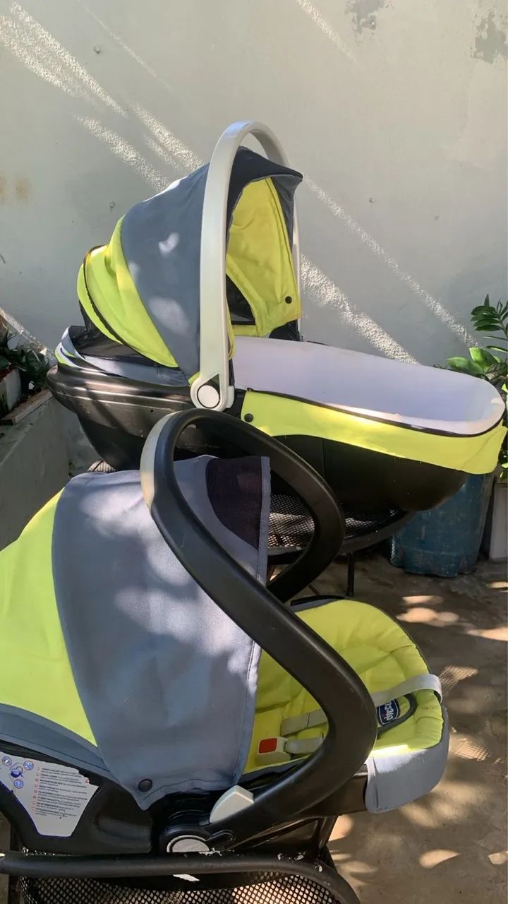 Bebê conforto e Moisés 