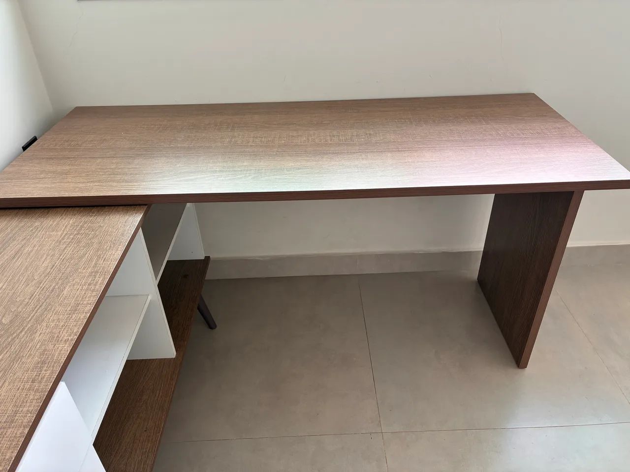 Mesa de estudos em L - Foto 2
