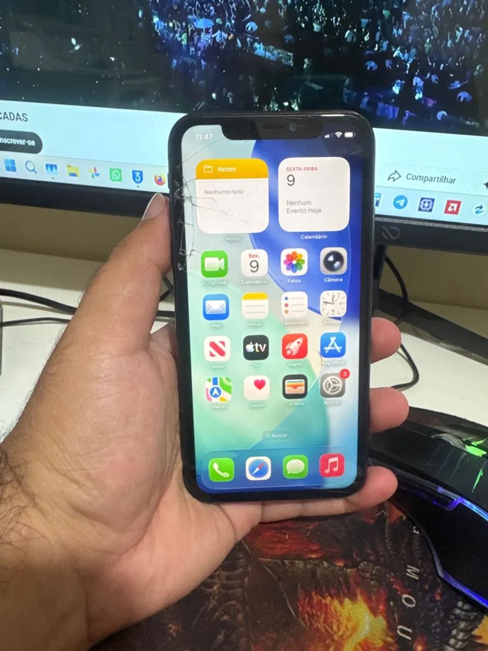 iPhone 11 