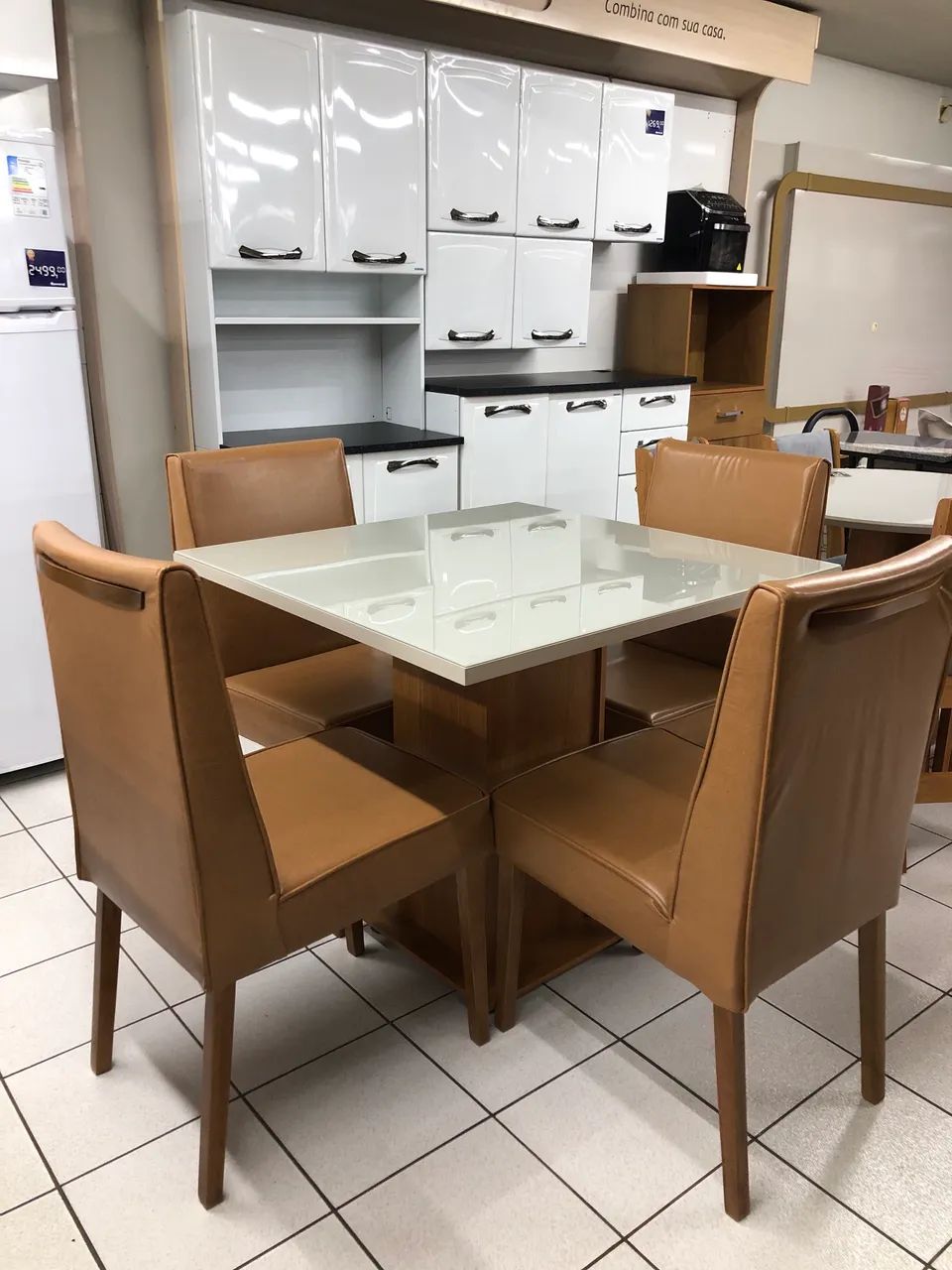 Mesa com 4 Cadeiraa NOVA 1399