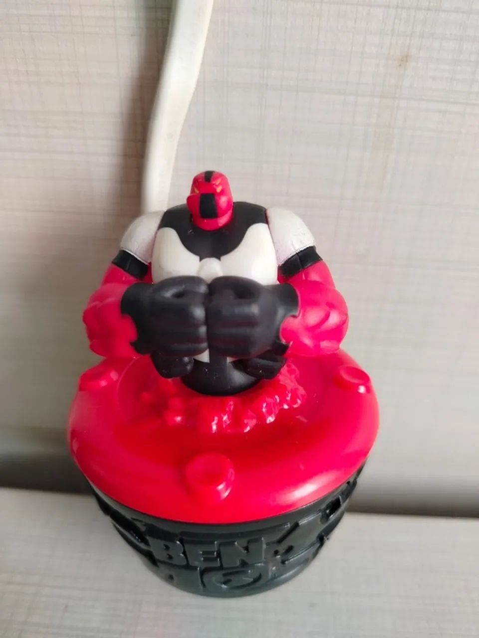 Boneco Pião Ben 10 Burger King 2018 Bamko