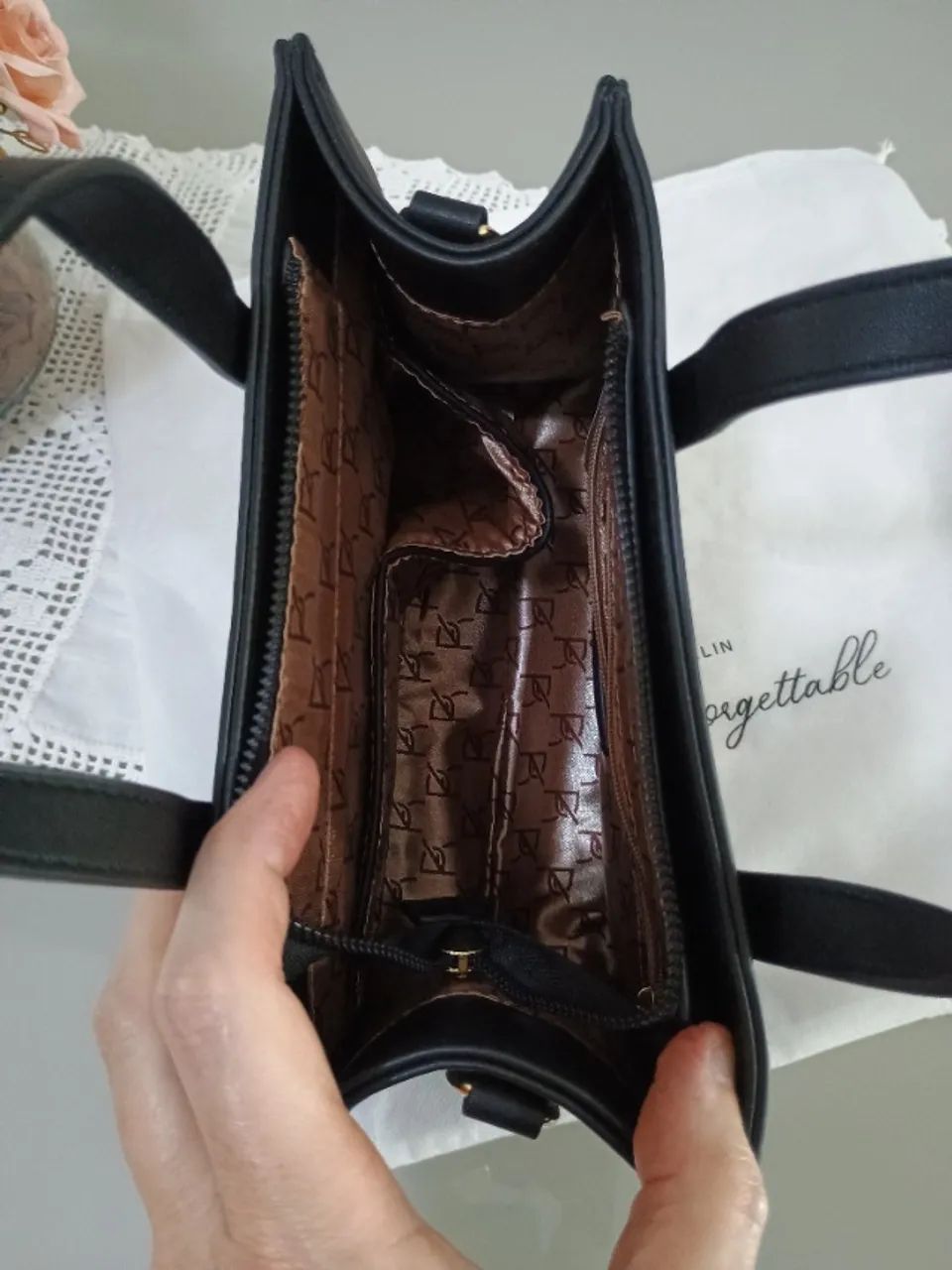 BOLSA FEMININA PHILLIP KOLLIN PRETA PEQUENA NOVÍSSIMA - Foto 4