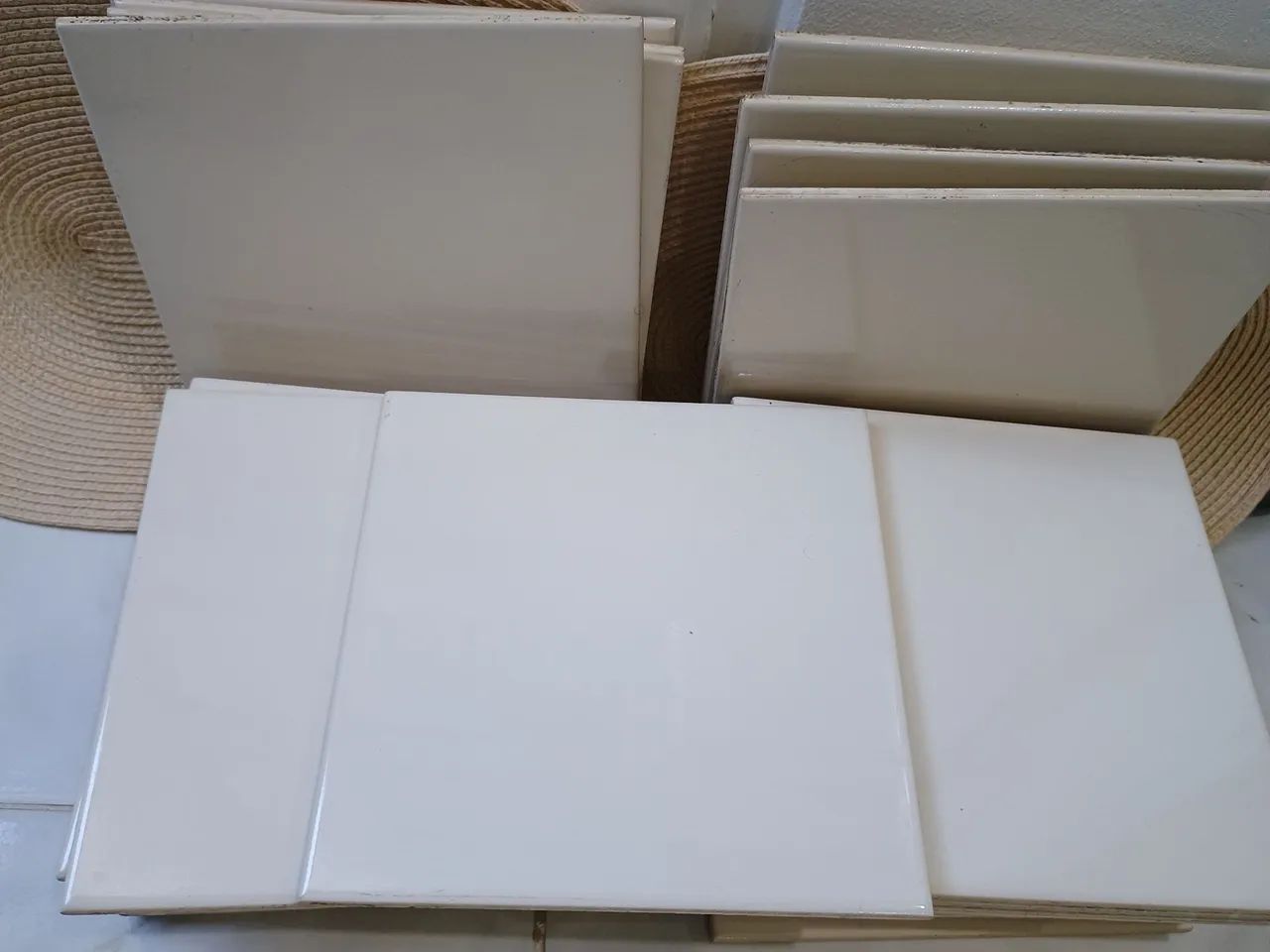 Azulejos brancos antigos. - Foto 4