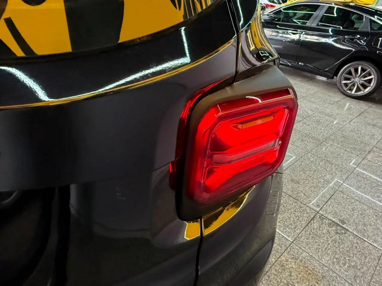 Jeep Renegade Longitude T270 1.3 Turbo 4x2 Aut., foto 19 de 20