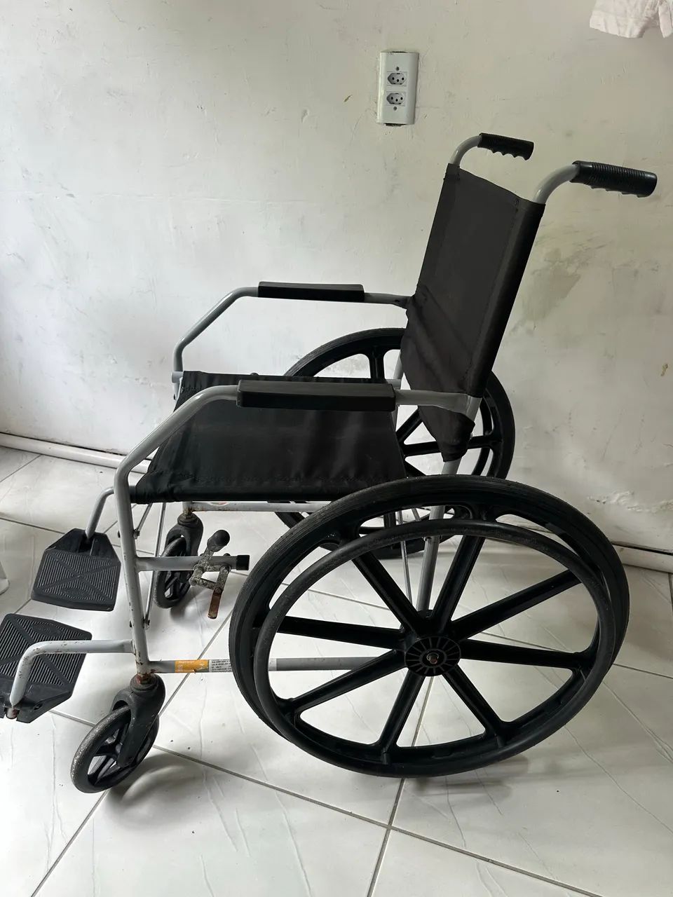 Cadeira de rodas - Foto 2