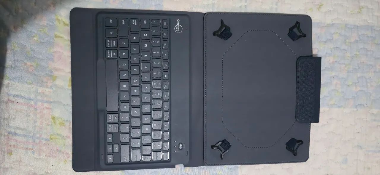 Capa com teclado original de Ipad Tablet 9 a 11 - Foto 3