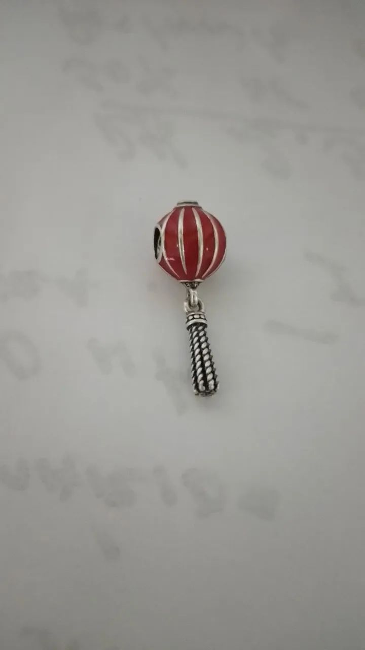 Pingente pandora charm