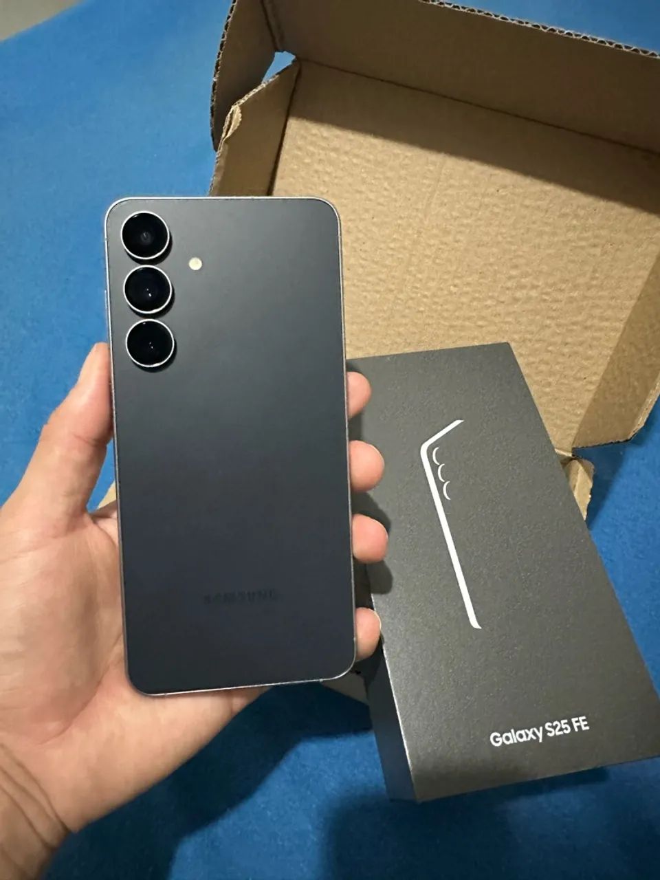 Samsung S25 FE