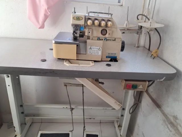 Maquina de costura Interlok