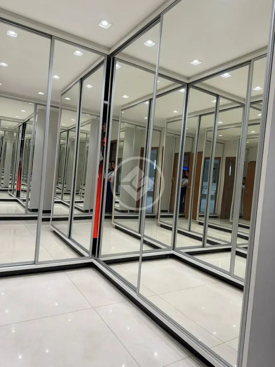 Sobrado com 4 suítes Amplas codigo: 156181 - Foto 4