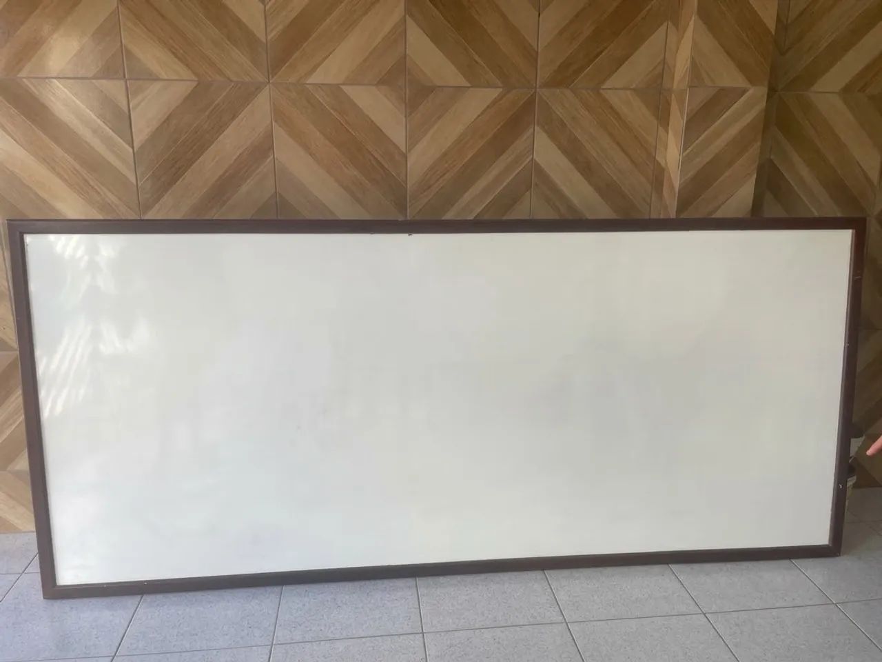 QUADRO BRANCO 1,24cm x 2,80cm