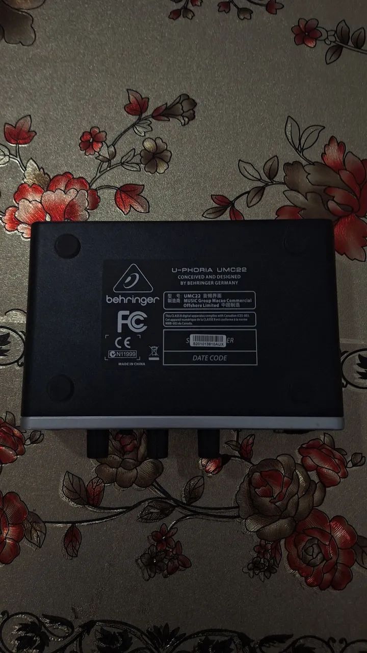 Interface Behringer UMC22 (Usada) - Foto 5