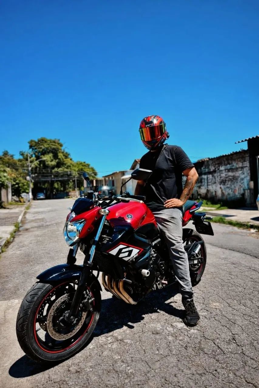 Xj6 2012